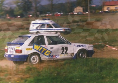72. Stanisław Ambroszkiewicz - Mazda 323 Turbo 4wd.   (To zdjęcie w pełnej rozdzielczości możesz kupić na www.kwa-kwa.pl )