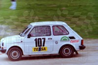 52. Piotr Radtke - Polski Fiat 126p.   (To zdjęcie w pełnej rozdzielczości możesz kupić na www.kwa-kwa.pl )