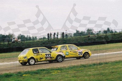 29. Nr.210.Antoni Skudło - Nissan Micra, nr.222.Dominik Ośko - Peugeot 205  (To zdjęcie w pełnej rozdzielczości możesz kupić na www.kwa-kwa.pl )