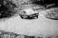 185. Bogdan Wozowicz i Witold Wozowicz - Polski Fiat 125p 1500  (To zdjęcie w pełnej rozdzielczości możesz kupić na www.kwa-kwa.pl )