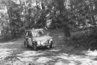 87. Andrzej Kuńczik i Dariusz Pieńkowski - Polski Fiat 126p.   (To zdjęcie w pełnej rozdzielczości możesz kupić na www.kwa-kwa.pl )