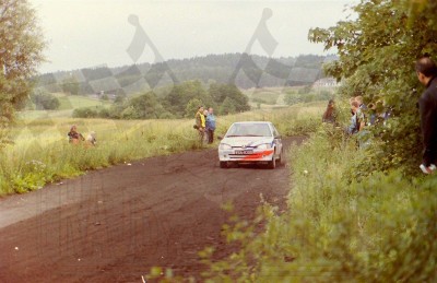 95. Michał Nowosiadły i Bartłomiej Boba - Peugeot 106 Rallye   (To zdjęcie w pełnej rozdzielczości możesz kupić na www.kwa-kwa.pl )