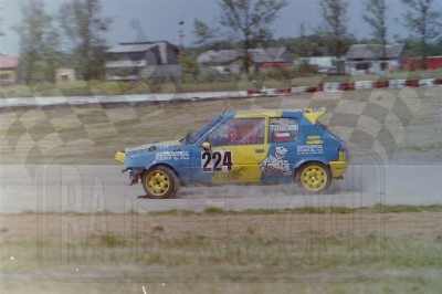 68. Adam Trzonkowski - Peugeot 205 GTi   (To zdjęcie w pełnej rozdzielczości możesz kupić na www.kwa-kwa.pl )