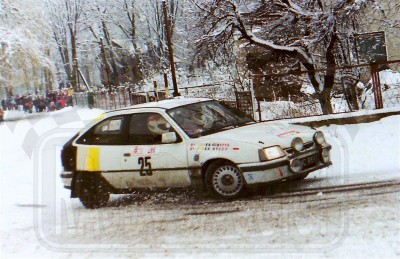 20. Jerzy Dyszy i Jerzy Substyk - Opel Kadett GSi 16V.   (To zdjęcie w pełnej rozdzielczości możesz kupić na www.kwa-kwa.pl )