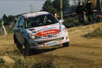 61. Piotr Starczukowski i Joanna Madej - Peugeot 206 XS  (To zdjęcie w pełnej rozdzielczości możesz kupić na www.kwa-kwa.pl )
