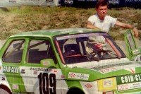 32. Tak zakończył wyścig Marek Kaczmarek - Polski Fiat 126p.   (To zdjęcie w pełnej rozdzielczości możesz kupić na www.kwa-kwa.pl )