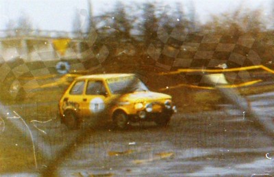 3. Włodzimierz Pawluczuk i Sławomir Sobkiewicz - Polski Fiat 126p.   (To zdjęcie w pełnej rozdzielczości możesz kupić na www.kwa-kwa.pl )