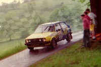 85. Lesław Orski i Tomasz Chmiel - VW Golf GTi 16V.   (To zdjęcie w pełnej rozdzielczości możesz kupić na www.kwa-kwa.pl )