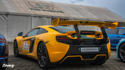 McLaren 650s