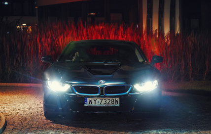 Nocna sesja  BMW i8