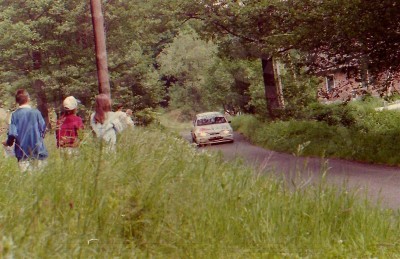 135. Bogdan Ludwiczak i Krzysztof Szeszko - Ford Sierra Saphire Cosworth RS   (To zdjęcie w pełnej rozdzielczości możesz kupić na www.kwa-kwa.pl )