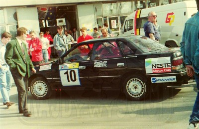 13. Subaru Legacy RS załogi Frederic Donner i Julian Obrocki.   (To zdjęcie w pełnej rozdzielczości możesz kupić na www.kwa-kwa.pl )