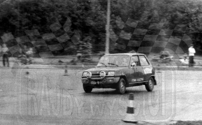 10. Andrzej Mordzewski - Renault R5 TS  (To zdjęcie w pełnej rozdzielczości możesz kupić na www.kwa-kwa.pl )