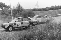 74. Nr.63.Robert Zaremba i Karol Chwaleba - Polonez 1500, nr.61.Zbigniew Więcławek i Ryszard Więcławek - FSO 1600.   (To zdjęcie w pełnej rozdzielczości możesz kupić na www.kwa-kwa.pl )