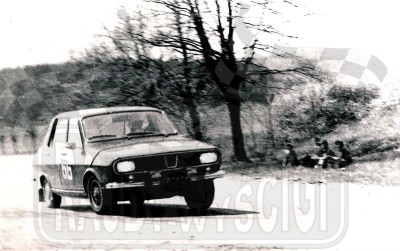 87. Wacław Podolski - Renault 12 TL  (To zdjęcie w pełnej rozdzielczości możesz kupić na www.kwa-kwa.pl )