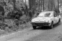 113. Zbigniew Stec i C.Klaczyński - Opel Manta E.   (To zdjęcie w pełnej rozdzielczości możesz kupić na www.kwa-kwa.pl )