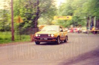 1. Włodzimierz Skrodzki i Jolanta Cieślak - VW Golf GTi 16V.   (To zdjęcie w pełnej rozdzielczości możesz kupić na www.kwa-kwa.pl )