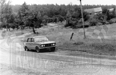 110. Jeremi Doria Dernałowicz i Karol Łosiak - Polski Fiat 125p 1500  (To zdjęcie w pełnej rozdzielczości możesz kupić na www.kwa-kwa.pl )