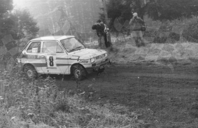 8. Robert Kępka i Adam Mazurek - Polski Fiat 126p.   (To zdjęcie w pełnej rozdzielczości możesz kupić na www.kwa-kwa.pl )