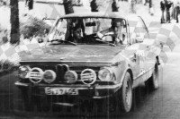 55. Andrzej Niewiadomski i Włodzimierz Dominowski - BMW 2002 Tii  (To zdjęcie w pełnej rozdzielczości możesz kupić na www.kwa-kwa.pl )