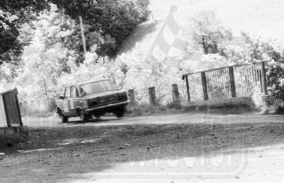 30. Czesław Zadygowicz i Mirosław Andrejczyk - FSO 1500.   (To zdjęcie w pełnej rozdzielczości możesz kupić na www.kwa-kwa.pl )