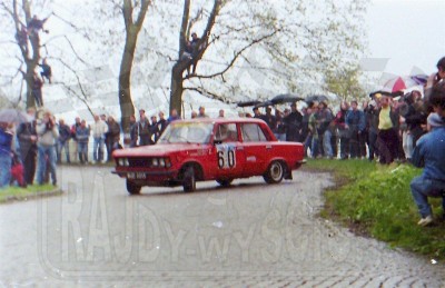 75. Krzysztof Godwod i Sławomir Kazimierczak - FSO 1600.   (To zdjęcie w pełnej rozdzielczości możesz kupić na www.kwa-kwa.pl )