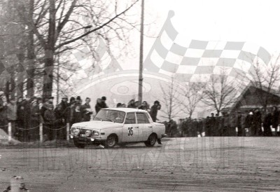 Henryk Mandera i Marek Oziębło - Wartburg 353. To zdjęcie w pełnej rozdzielczości możesz kupić na http://kwa-kwa.pl