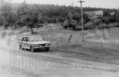 120. Bogdan Wozowicz i Witold Wozowicz - Polski Fiat 125p 1500  (To zdjęcie w pełnej rozdzielczości możesz kupić na www.kwa-kwa.pl )