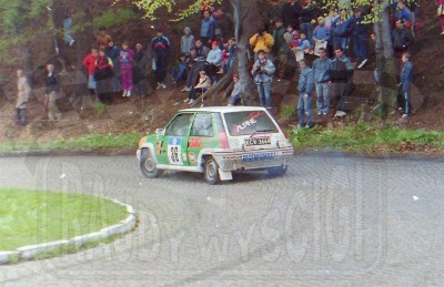 67. Zbigniew Łacisz i Tadeusz Burkacki - Renault 5 GT Turbo.   (To zdjęcie w pełnej rozdzielczości możesz kupić na www.kwa-kwa.pl )