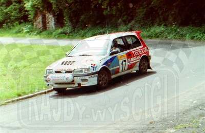 52. Robert Herba i Artur Skorupa - Nissan Sunny GTiR.   (To zdjęcie w pełnej rozdzielczości możesz kupić na www.kwa-kwa.pl )