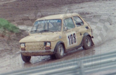 4. Andrzej Stachurski - Polski Fiat 126p   (To zdjęcie w pełnej rozdzielczości możesz kupić na www.kwa-kwa.pl )