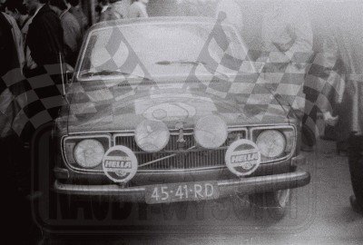 14. J.L.de Veer i A.B.Boot - Volvo 142. (2)  (To zdjęcie w pełnej rozdzielczości możesz kupić na www.kwa-kwa.pl )