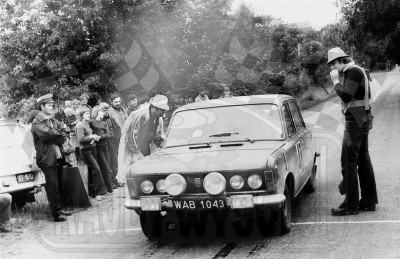 197. Stanisław Wyka i Karol Piekarski - Polski Fiat 125p  (To zdjęcie w pełnej rozdzielczości możesz kupić na www.kwa-kwa.pl )