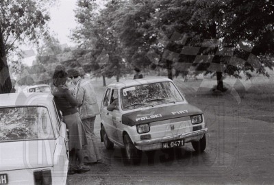 6. Tomasz Chełmiński - Polski Fiat 126p (1)  (To zdjęcie w pełnej rozdzielczości możesz kupić na www.kwa-kwa.pl )