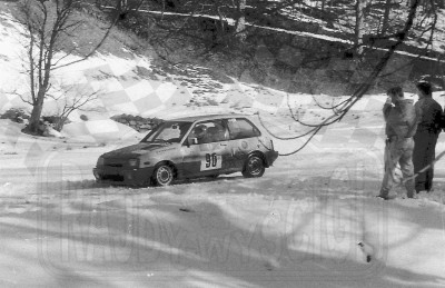 29. Dariusz Wirkijowski i Jarosław Kleka - Suzuki Swift 1300 GTi.   (To zdjęcie w pełnej rozdzielczości możesz kupić na www.kwa-kwa.pl )