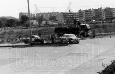 135. Nr.22.Piotr Kufrej i Jacek Lis - FSO 1600, nr.23.Dariusz Poletyło i Zbigniew Atłowski - FSO 1500.   (To zdjęcie w pełnej rozdzielczości możesz kupić na www.kwa-kwa.pl )