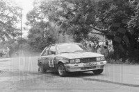 81. Bogdan Herink i Barbara Stępkowska - Renault 11 Turbo.   (To zdjęcie w pełnej rozdzielczości możesz kupić na www.kwa-kwa.pl )