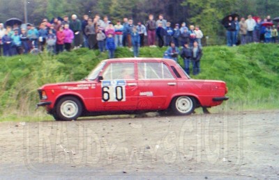 42. Krzysztof Godwod i Sławomir Kazimierczak - FSO 1600.   (To zdjęcie w pełnej rozdzielczości możesz kupić na www.kwa-kwa.pl )