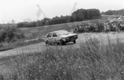 28. Romuald Chałas i Zbigniew Atłowski - Polonez 1600C.   (To zdjęcie w pełnej rozdzielczości możesz kupić na www.kwa-kwa.pl )