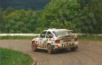 13. Jerzy Wierzbołowski i Bogusław Lepiarz - Ford Escort Cosworth RS    (To zdjęcie w pełnej rozdzielczości możesz kupić na www.kwa-kwa.pl )