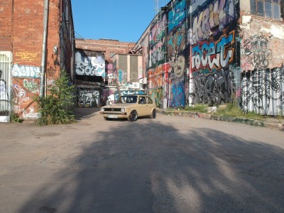 4E008129-D641-493A-8619-C513F6CE0054