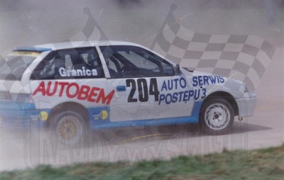 10. Piotr Granica - Suzuki Swift GTi 16V.   (To zdjęcie w pełnej rozdzielczości możesz kupić na www.kwa-kwa.pl )