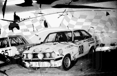 1. Alois Kridel i Lindel Dunkel - Ford Escort ES 2000  (To zdjęcie w pełnej rozdzielczości możesz kupić na www.kwa-kwa.pl )