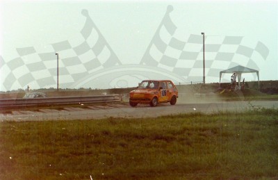 24. Piotr Koc - Polski Fiat 126p   (To zdjęcie w pełnej rozdzielczości możesz kupić na www.kwa-kwa.pl )