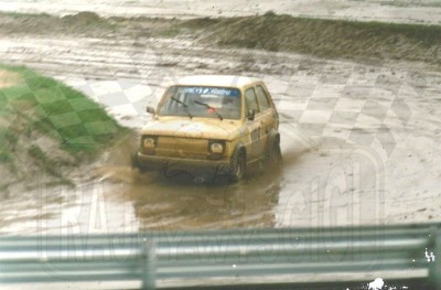 5. Andrzej Stachurski - Polski Fiat 126p   (To zdjęcie w pełnej rozdzielczości możesz kupić na www.kwa-kwa.pl )