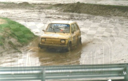 5. Andrzej Stachurski - Polski Fiat 126p   (To zdjęcie w pełnej rozdzielczości możesz kupić na www.kwa-kwa.pl )