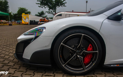 McLaren 675LT