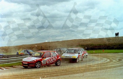 40. Marcin Laskowski - Peugeot 106, Janusz Siniarski - Skoda Felicia i Robert Polak - Ford Fiesta   (To zdjęcie w pełnej rozdzielczości możesz kupić na www.kwa-kwa.pl )