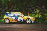 38. Bogdan Herink i Janusz Bronikowski - Renault Clio Maxi.   (To zdjęcie w pełnej rozdzielczości możesz kupić na www.kwa-kwa.pl )