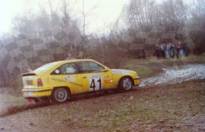 63. Janusz Kulig i Dariusz Burkat - Opel Kadett GSi 16V.   (To zdjęcie w pełnej rozdzielczości możesz kupić na www.kwa-kwa.pl )